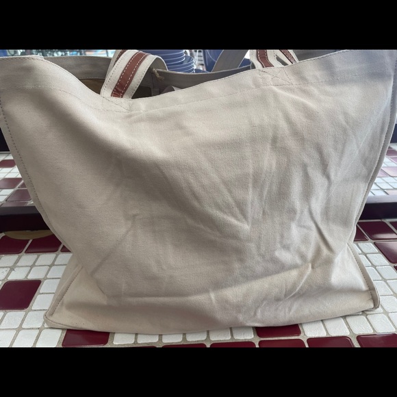 COPY - Le Papillon Diaper canvas Tote - Picture 2 of 5